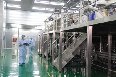 誠(chéng)信315 | 小浣熊榮獲“全國(guó)產(chǎn)品和服務(wù)質(zhì)量誠(chéng)信示范企業(yè)”等稱號(hào)，引領(lǐng)家用電器行業(yè)品質(zhì)新風(fēng)尚