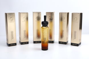 璀璨交融 化妝品與珠寶的視覺(jué)盛宴——某品牌系列產(chǎn)品包裝設(shè)計(jì)探析